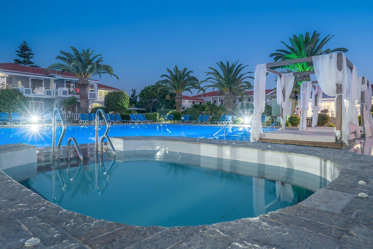 Golden Sun Resort - Adults Only Каламакі Екстер'єр фото